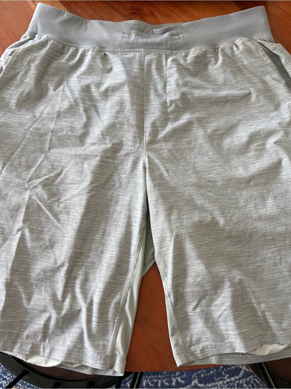 Lululemon Men's Light Gray Athletic Shorts - Large
